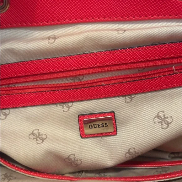 Guess Backpack with White Details and bee shaped purse charm excellent condition - Picture 2 of 5